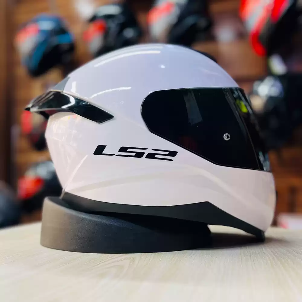 Flash Solid white